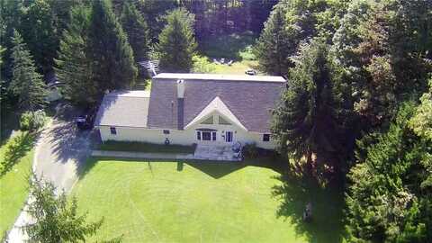 Robyn, POCONO LAKE, PA 18347