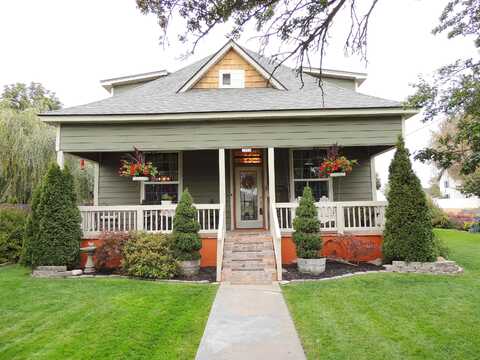 8Th, DAVENPORT, WA 99122