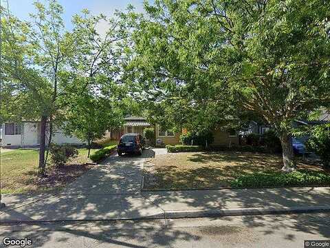 Maple, MODESTO, CA 95351
