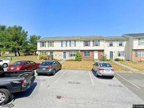 Surrey Club, STEPHENS CITY, VA 22655