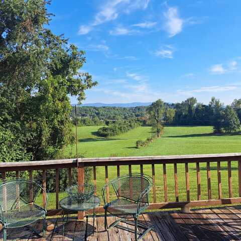 Chester Hill, BRISTOL, VA 24201