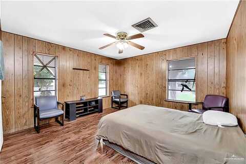 Schunior, EDINBURG, TX 78541