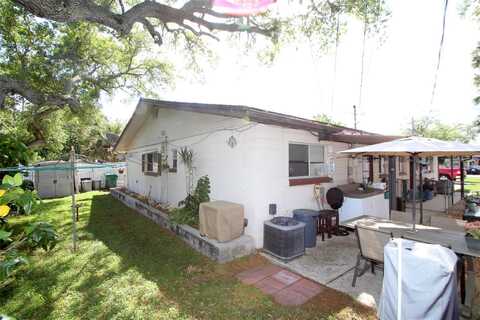 Oak, COCOA BEACH, FL 32931