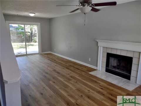 Falcon, RICHMOND HILL, GA 31324