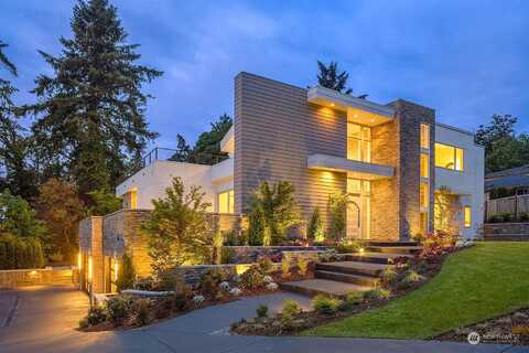 28Th, CLYDE HILL, WA 98004