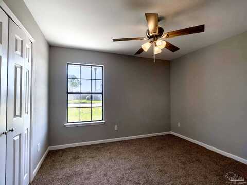 Chandelle, PENSACOLA, FL 32507