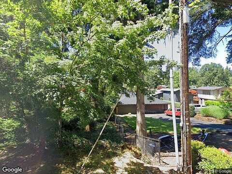 Kelok, LAKE OSWEGO, OR 97034