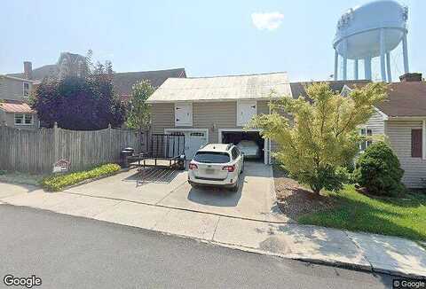 King, LITTLESTOWN, PA 17340