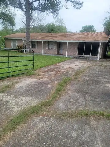 Third, BEEVILLE, TX 78102