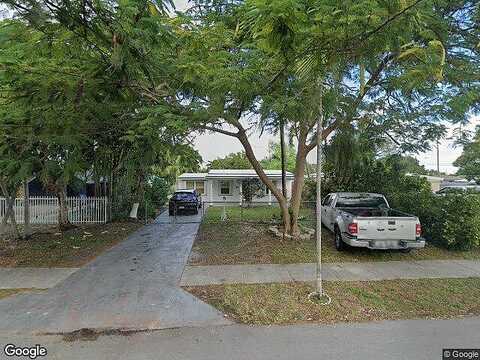 179Th, NORTH MIAMI BEACH, FL 33162