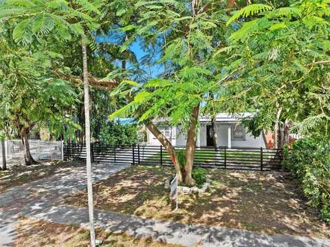 179Th, NORTH MIAMI BEACH, FL 33162