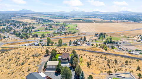 Squire, MADRAS, OR 97741