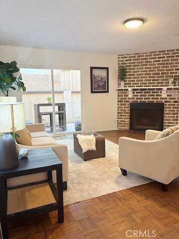 Cordary, HAWTHORNE, CA 90250