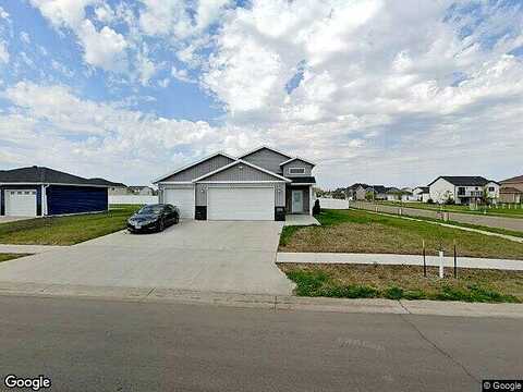 18Th, MOORHEAD, MN 56560