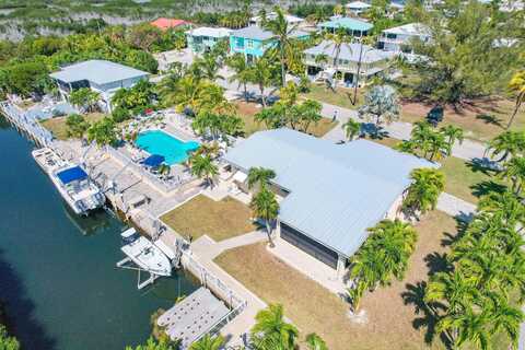 Falcon, BIG PINE KEY, FL 33043