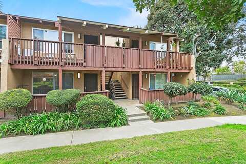 Macarthur, SANTA ANA, CA 92707