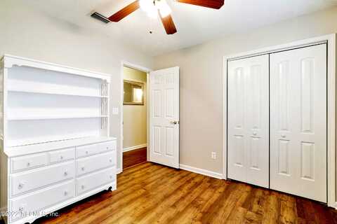Michele, MACCLENNY, FL 32063