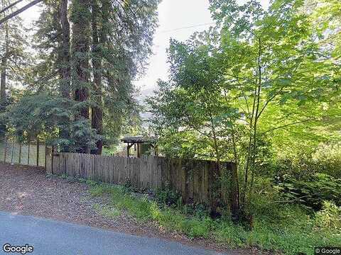 Moscow, MONTE RIO, CA 95462