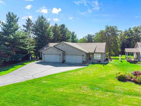 North, GREEN LAKE, WI 54941