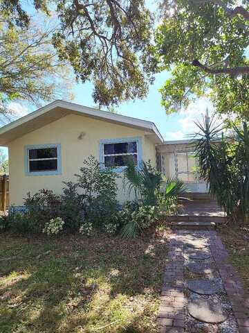 10Th, SAINT PETERSBURG, FL 33713