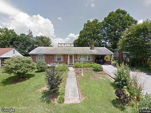 Fleetwood, ROANOKE, VA 24015