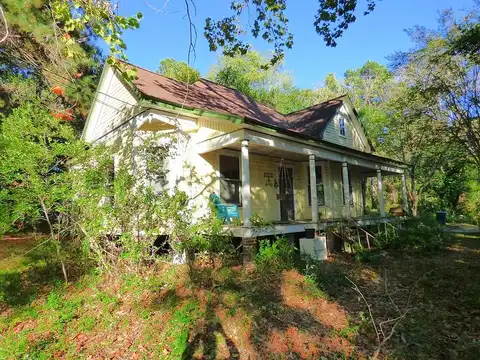Main, NACOGDOCHES, TX 75961