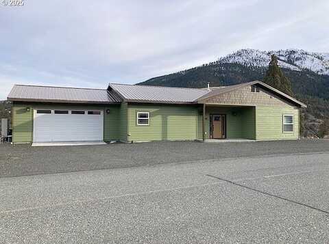 Elkview Dr, CanyonCity, OR 97820