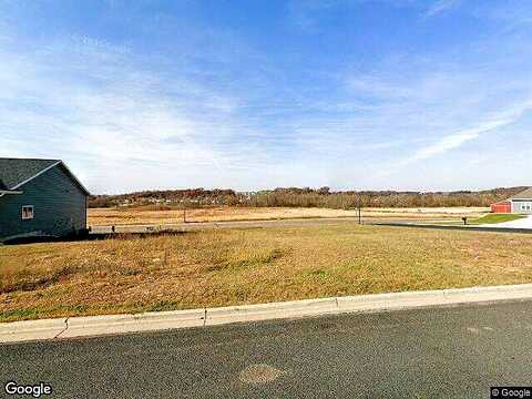 Russell Court, Reedsburg, WI 53959