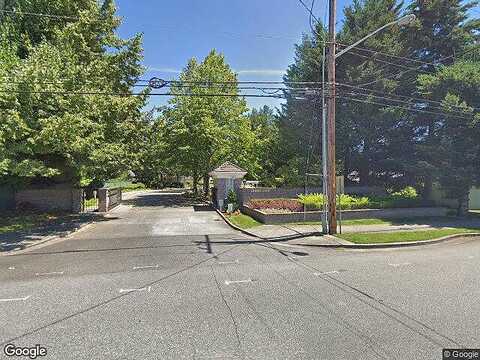 Ne 13Th Lane, Bellevue, WA 98004