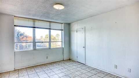 S Upper Broadway Street, Corpus Christi, TX 78401