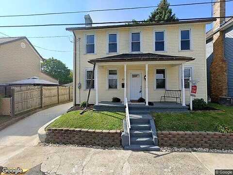 Cross St, Rochester, PA 15074