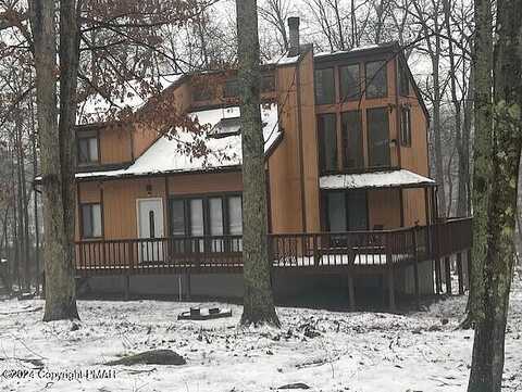 Windermere Drive, Bushkill, PA 18324