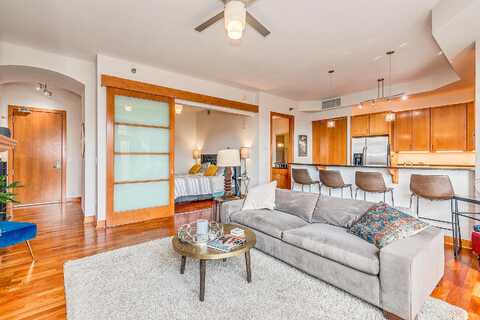 Groveland Avenue, Minneapolis, MN 55403