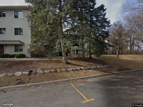 Ridge Drive, Saint Louis Park, MN 55416