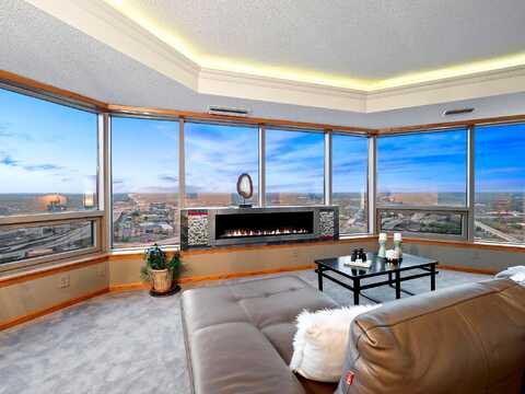 6Th Street, Saint Paul, MN 55101