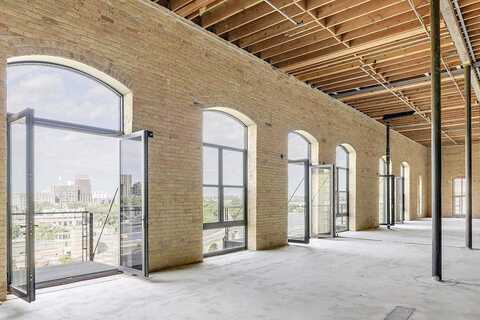 Portland Avenue, Minneapolis, MN 55401