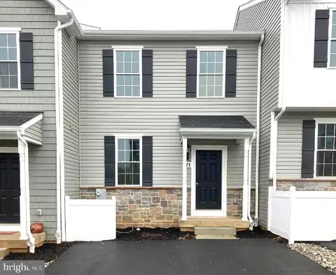 Holstein Dr #161, HANOVER, PA 17331