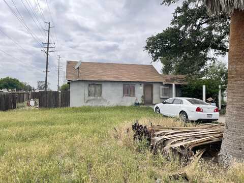 S Elm Street, Pixley, CA 93256
