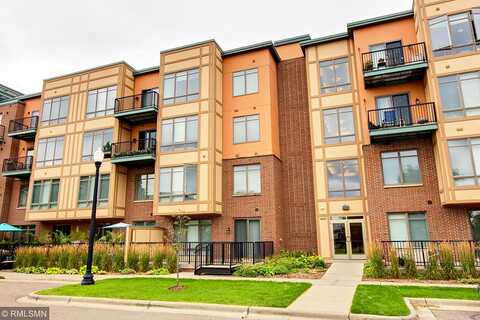 Grandview Court, Columbia Heights, MN 55421