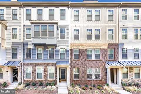 Percy Pl #140, MANASSAS PARK, VA 20111