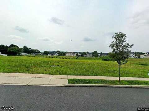 Rau Lane #5, Palmer, PA 18045