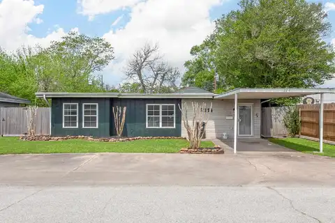 4Th Street, Port Neches, TX 77619