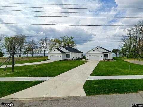 Lakeside Drive, Erie, PA 16511