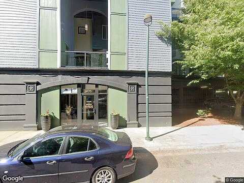 N Harbour Dr, Portland, OR 97217