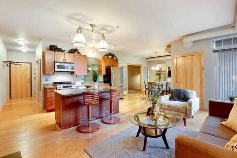 2Nd Street, Minneapolis, MN 55414