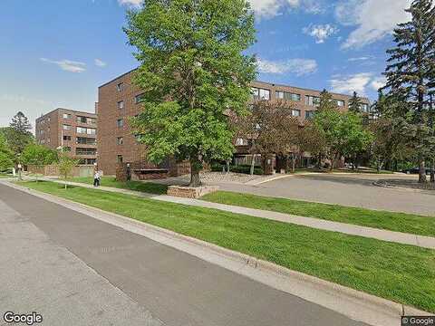 Youngman Avenue, Saint Paul, MN 55116