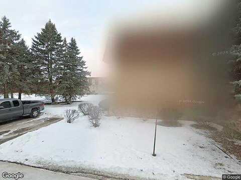 E 122Nd Street, Burnsville, MN 55337