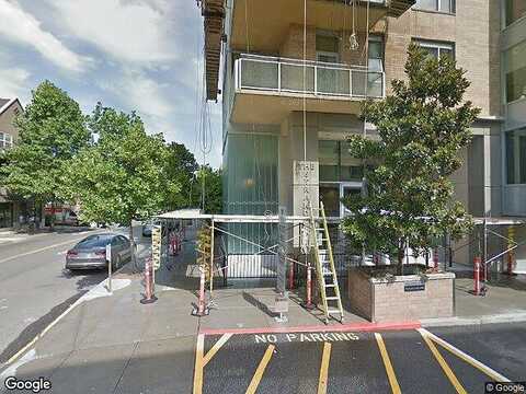 S River Dr, Portland, OR 97201