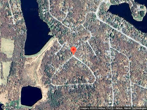 Oak Circle, Lake Ariel, PA 18436