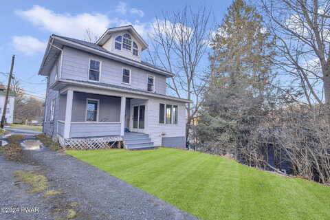 Russell Street, Honesdale, PA 18431